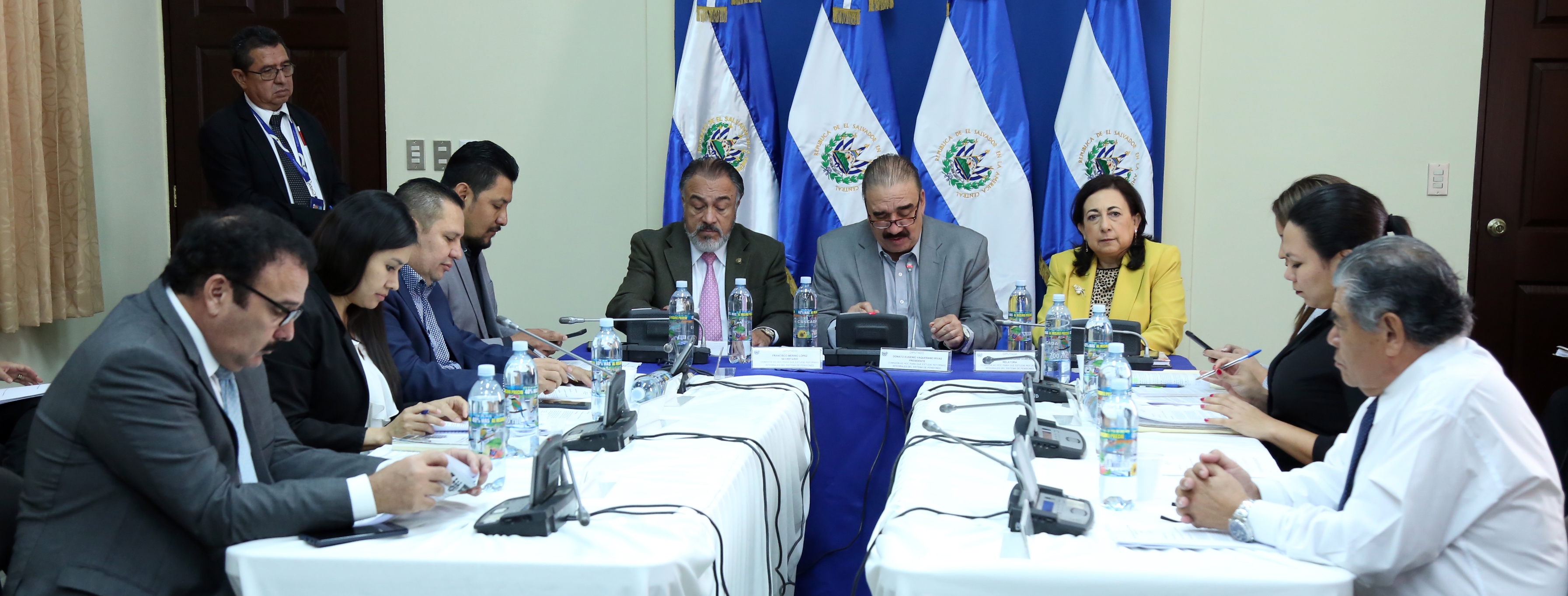 Gobierno Bukele sin propuesta de reforma a sistema de pensiones